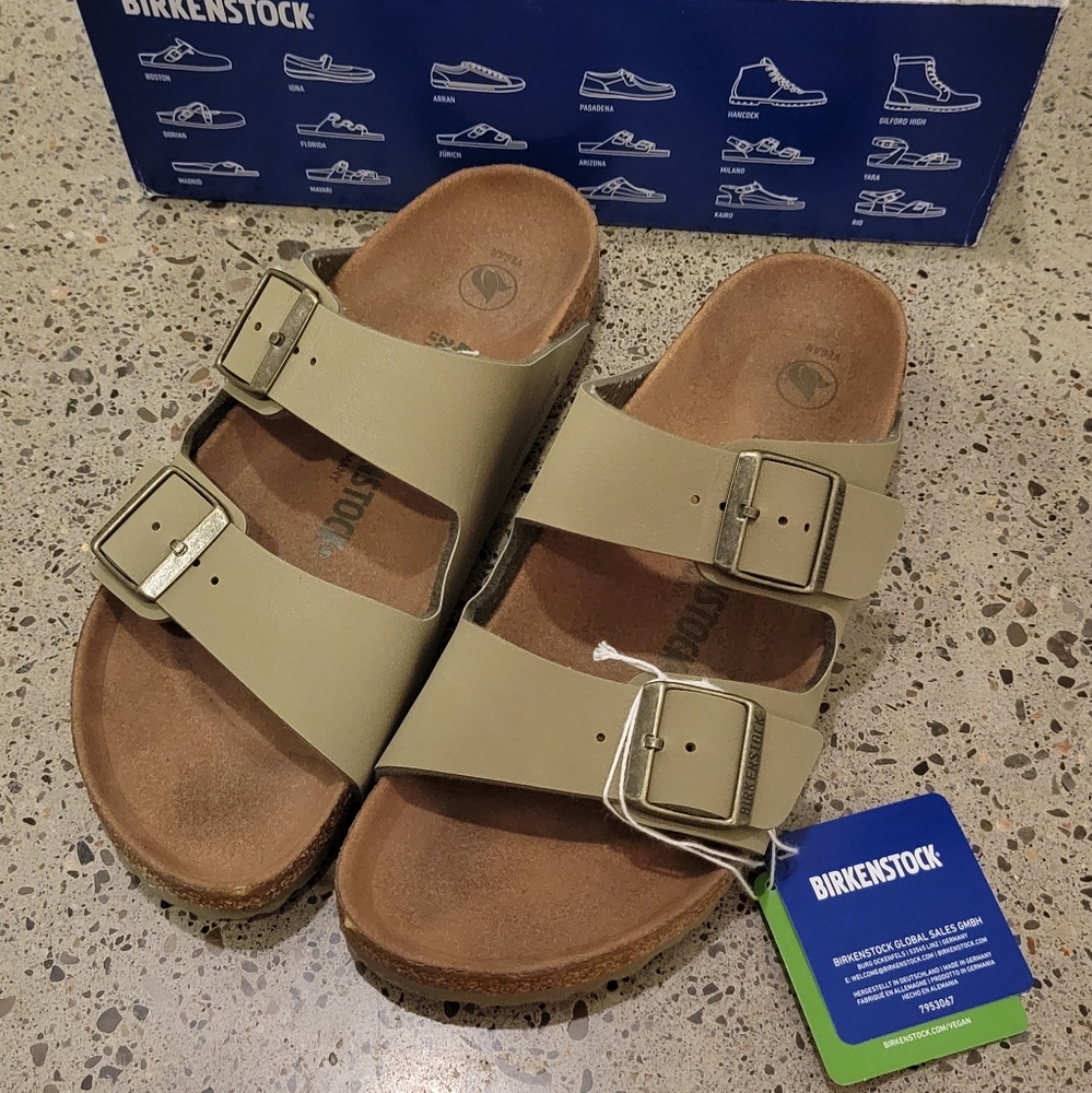 Birkenstock Vegan Arizona Sandals in Khaki (EU 40 Narrow)